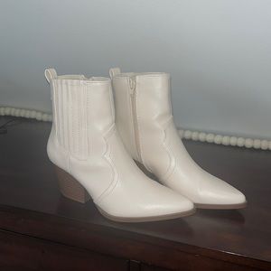 WHITE MINI COWGIRL BOOTS